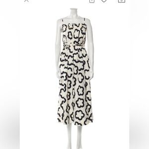 Tory Burch Mid Dress. Worn twice. Size 4. Great condition.